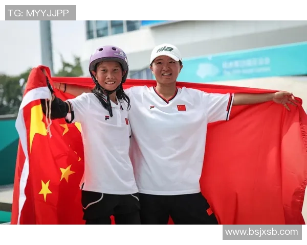 杭州滑板队创下耐力新纪录引发热议滑板运动再攀高峰