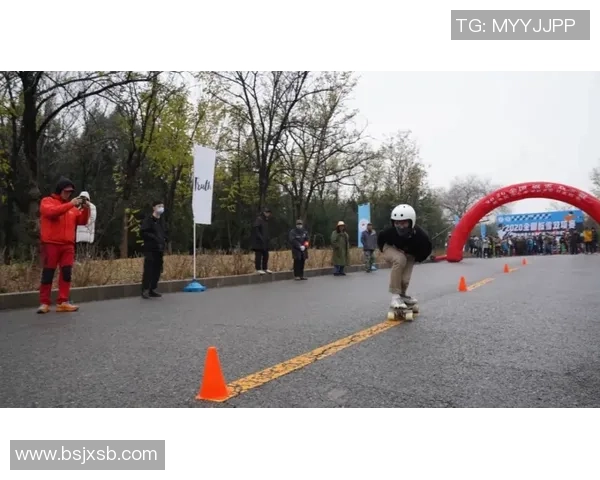 滑板热潮席卷上海滑板队灵活性变革的背后故事与未来展望