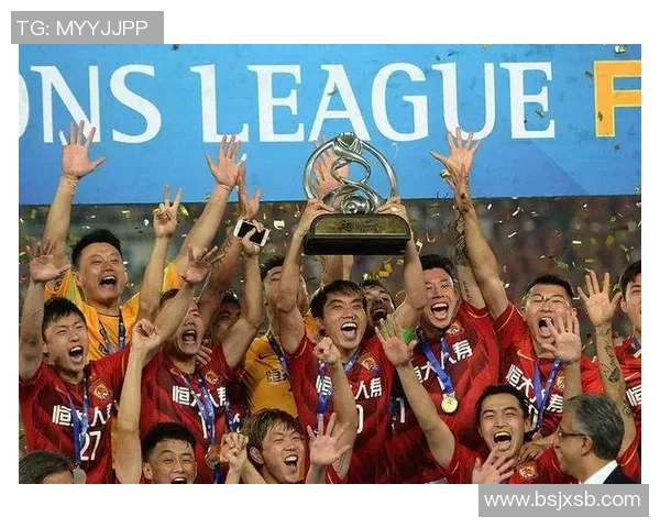 上海申花与恒大对决历史回顾及两队发展轨迹分析 上海申花与恒大对决历史回顾及两队发展轨迹分析