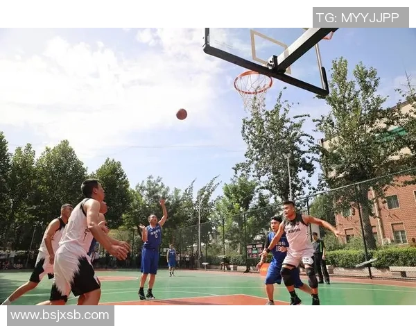 吴冠希在篮球赛场上的崛起与挑战展现了年轻运动员的拼搏精神与无限可能