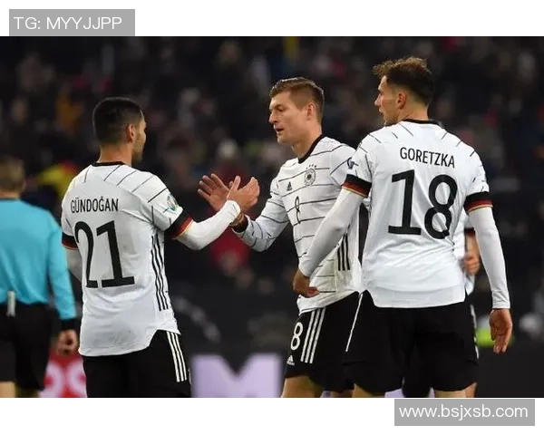 德国与法国足球专家深度解析两国球队实力与战术对决 德国与法国足球专家深度解析两国球队实力与战术对决